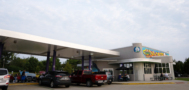 More details for 350 E Steels Corners Rd, Cuyahoga Falls, OH - Retail for Sale