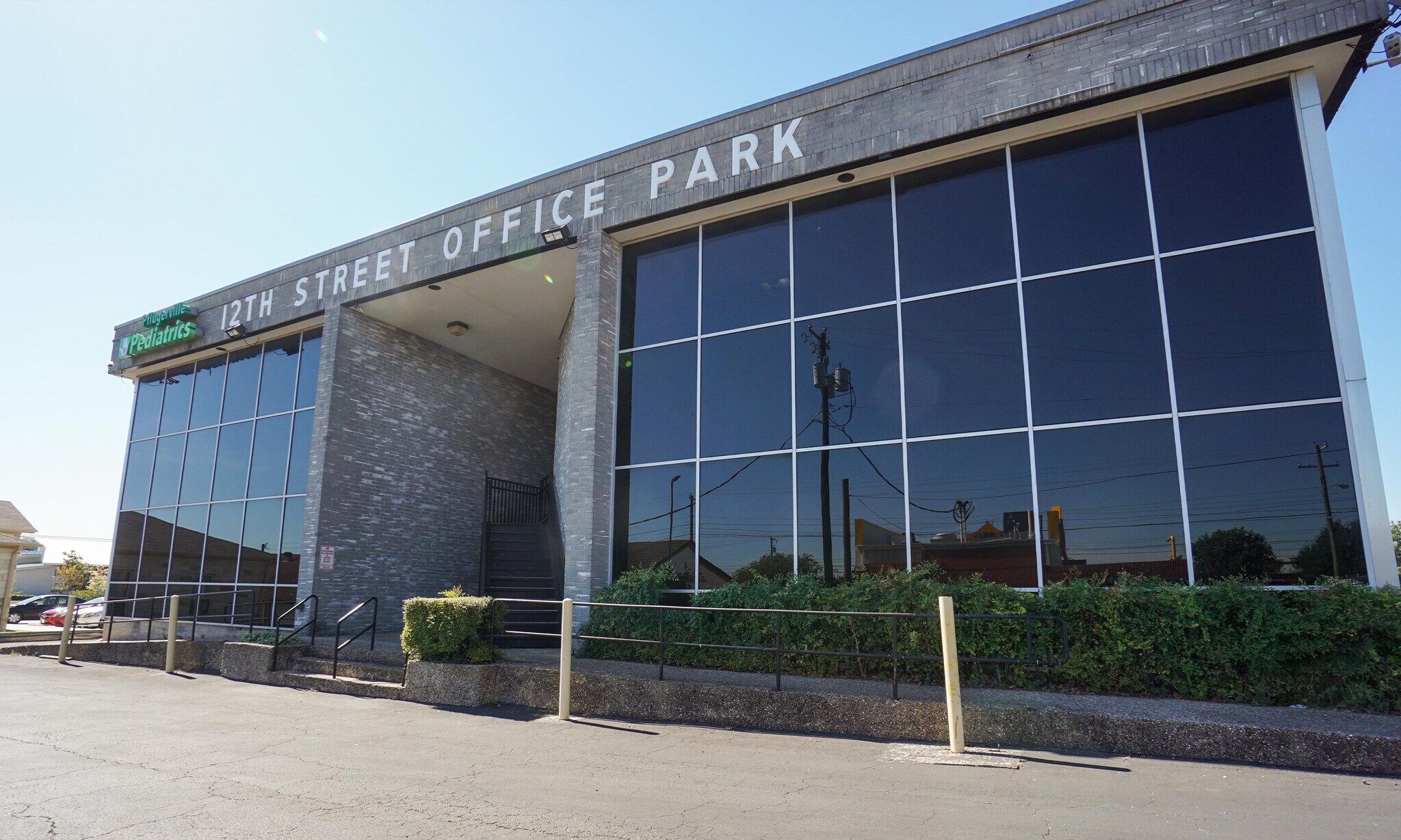 103 12th St, Pflugerville, TX for lease Building Photo- Image 1 of 19