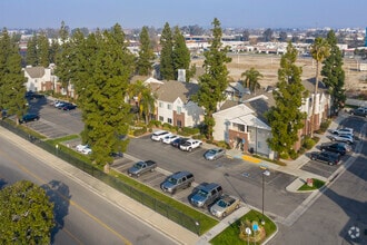 4241 Chester Ln, Bakersfield, CA - AERIAL map view