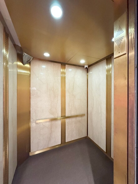 49 W 38th St, New York, NY for lease - Other - Image 3 of 5