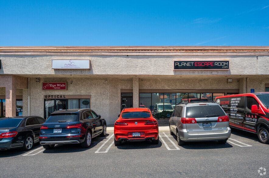 2408-2418 Lomita Blvd, Lomita, CA for lease - Building Photo - Image 2 of 10