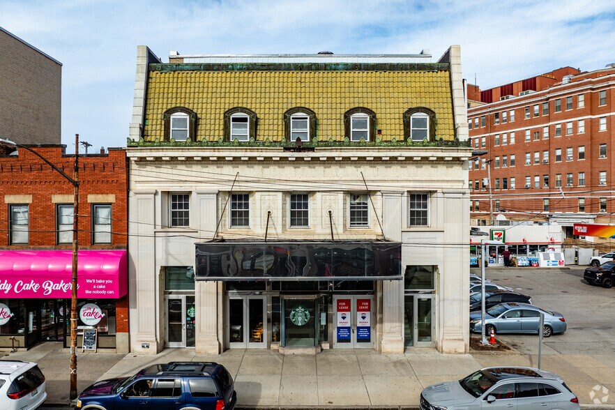 4765 Liberty Ave, Pittsburgh, PA à louer - Photo du bâtiment - Image 3 de 5