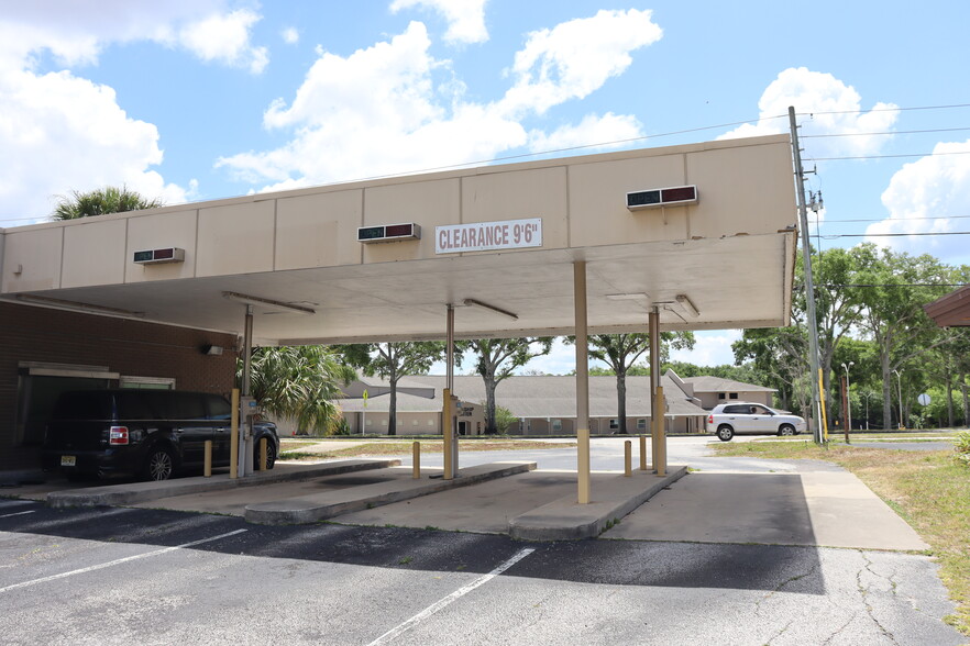 940 Deltona Blvd, Deltona, FL for lease - Building Photo - Image 3 of 5