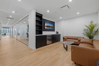 741-767 Daniels Way SW, Edmonton, AB for lease Interior Photo- Image 2 of 10