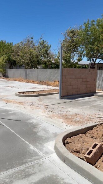 15634 Main St, Hesperia, CA for lease - Commercial Listing Video - Image 2 of 6