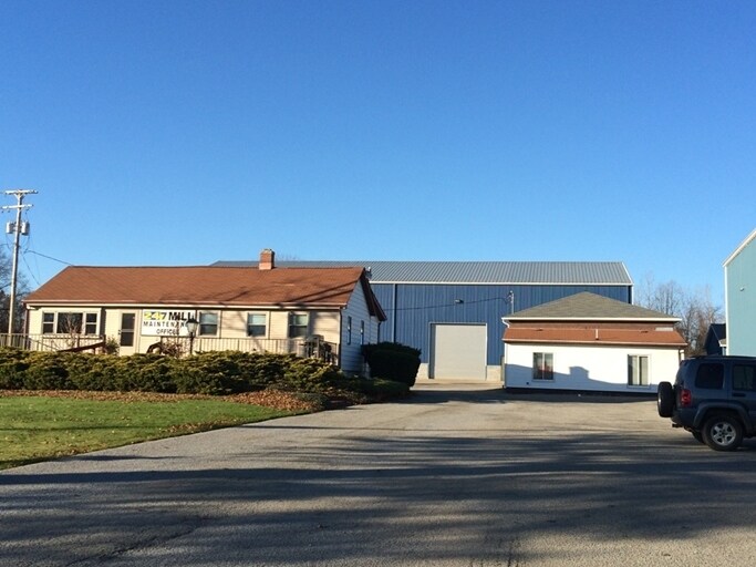 6150-6170 Center Rd, Lowellville, OH à vendre - Photo du bâtiment - Image 2 de 19