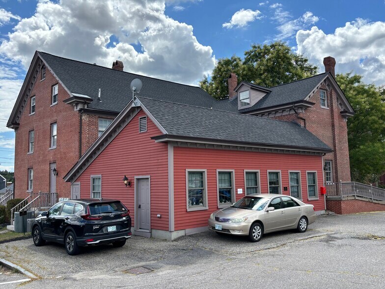 65 Main St, Dover, NH à louer - Photo du bâtiment - Image 3 de 3