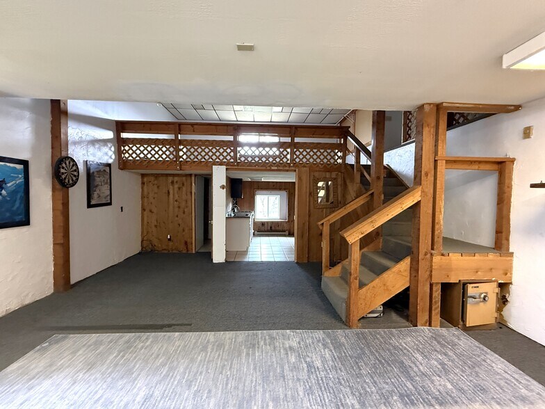 5759 Route 23A, Tannersville, NY à vendre - Photo du bâtiment - Image 2 de 44