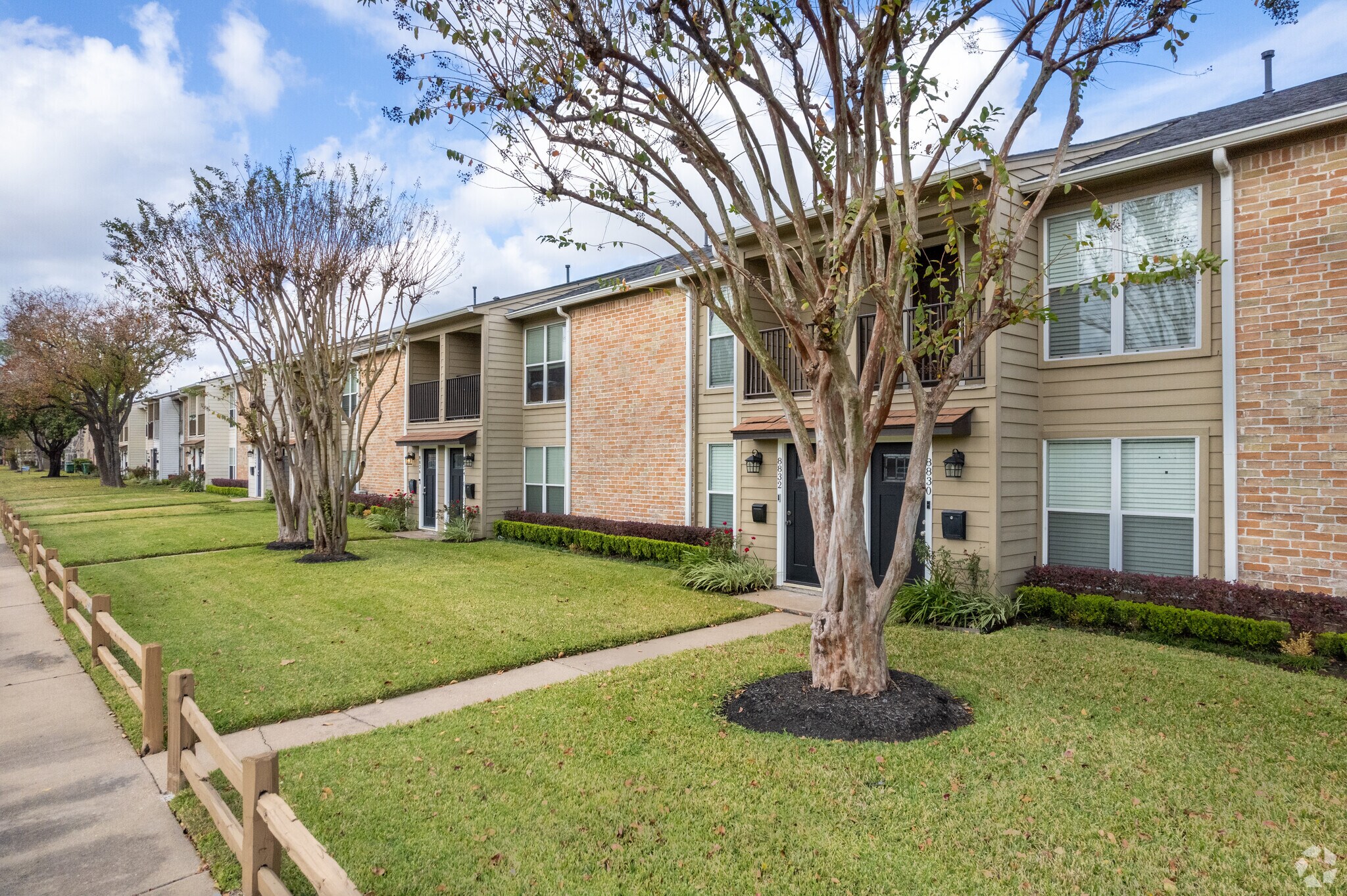 8800-8888 Kempwood Dr, Houston, TX à vendre Photo principale- Image 1 de 22