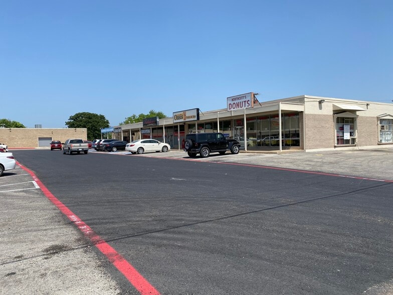 1185 S Broadway St, Sulphur Springs, TX à louer - Photo du bâtiment - Image 3 de 5