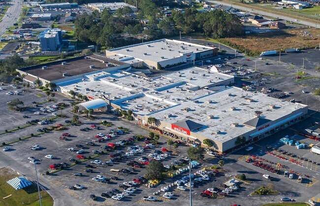 Plus de détails pour 2215 Memorial Dr, Waycross, GA - Commerce de détail à vendre