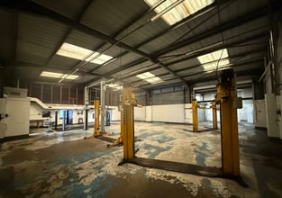 Beanacre road, Beanacre for lease Interior Photo- Image 1 of 7