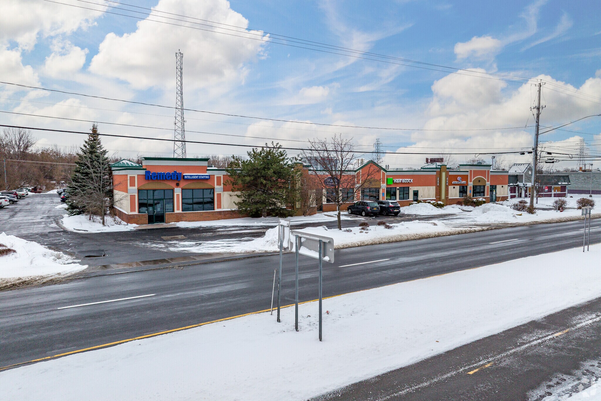 2947-2949 Erie Blvd E, Syracuse, NY à louer Photo principale- Image 1 de 5