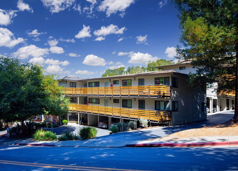 109 Professional Center Pky, San Rafael, CA à vendre - Photo du bâtiment - Image 2 de 21