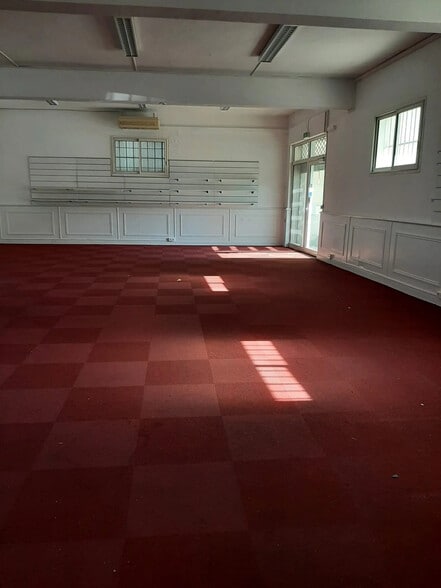 96 Boulevard Paul Doumer, Le Cannet for sale - Interior Photo - Image 3 of 5