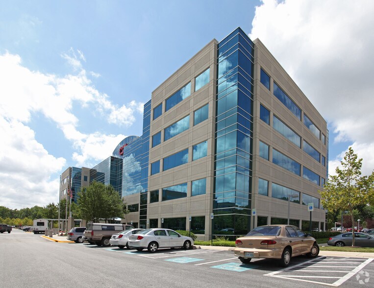 2711 Technology Dr, Annapolis Junction, MD à louer - Photo du bâtiment - Image 2 de 2