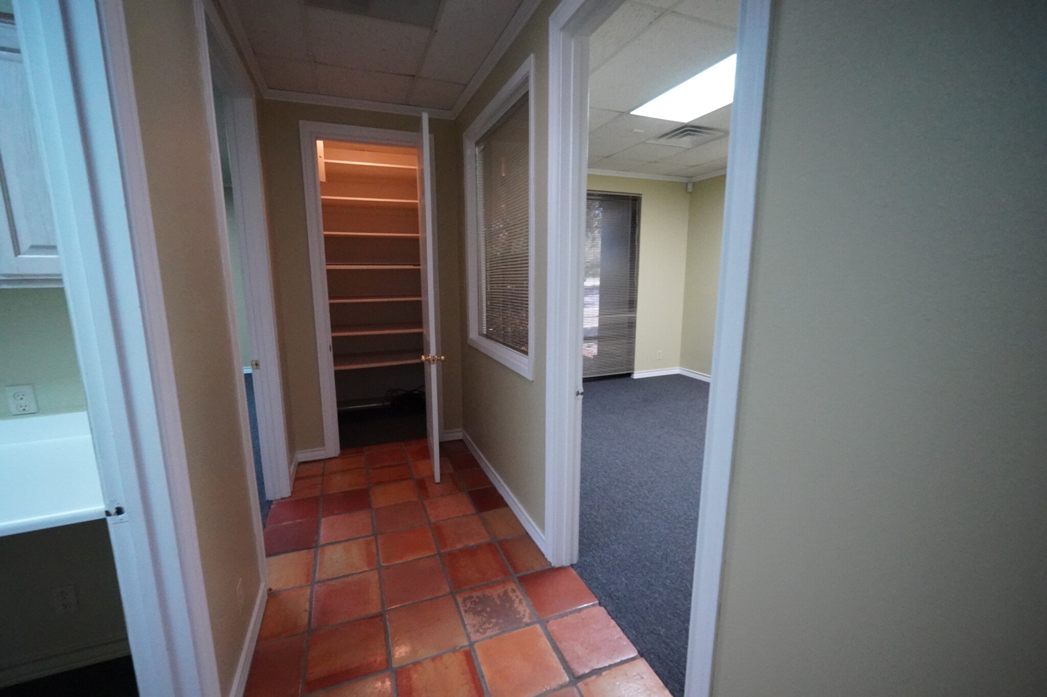 16410 Blanco Rd, San Antonio, TX à vendre Photo intérieure- Image 1 de 3