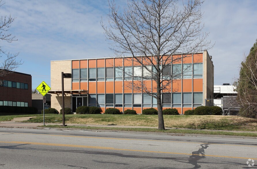 3142 Broadway St, Kansas City, MO for sale - Building Photo - Image 3 of 16