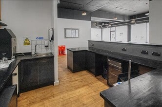 6-10 Main St, Pembroke à louer Photo intérieure- Image 1 de 9