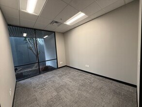 2625 S Wilson St, Tempe, AZ à louer Photo intérieure- Image 2 de 9