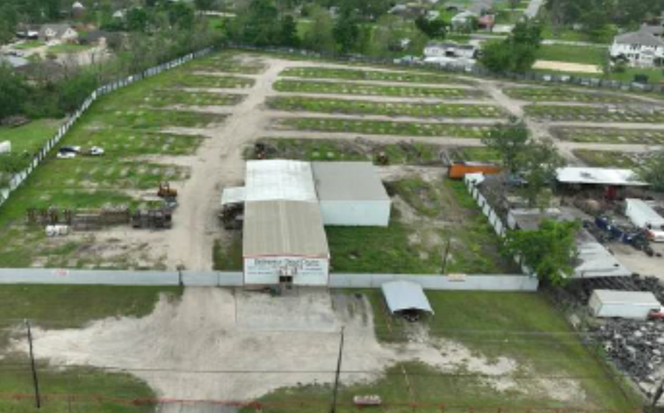 13106 Beaumont Hwy, Houston, TX for sale Primary Photo- Image 1 of 3