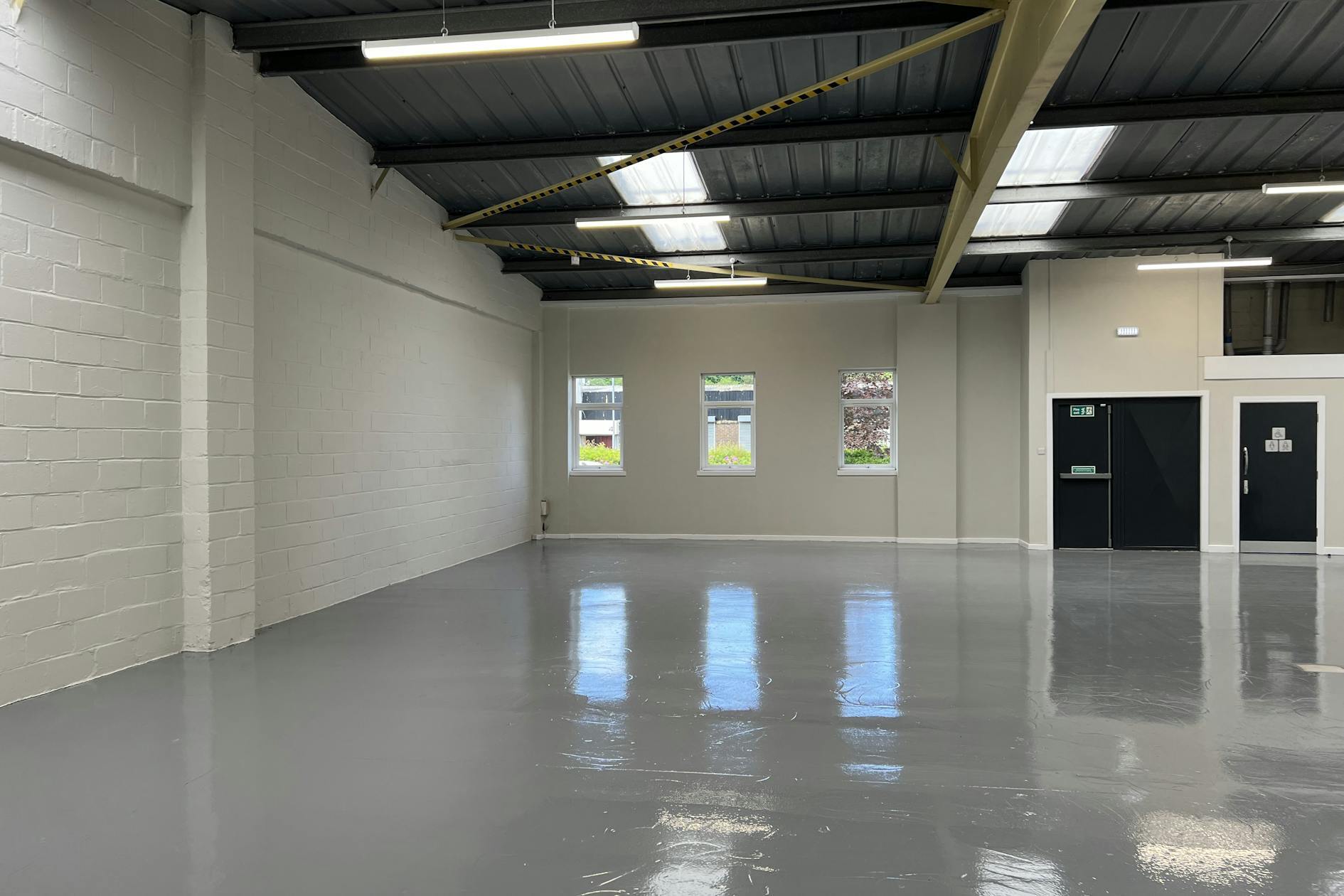 1-5 Carron Pl, East Kilbride for lease Interior Photo- Image 1 of 9