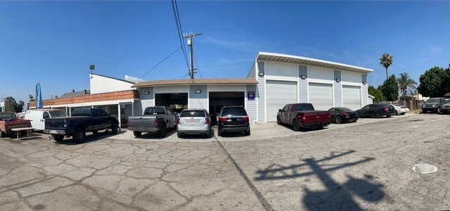 803 E Holt Ave, Ontario, CA à vendre - Photo du bâtiment - Image 2 de 16