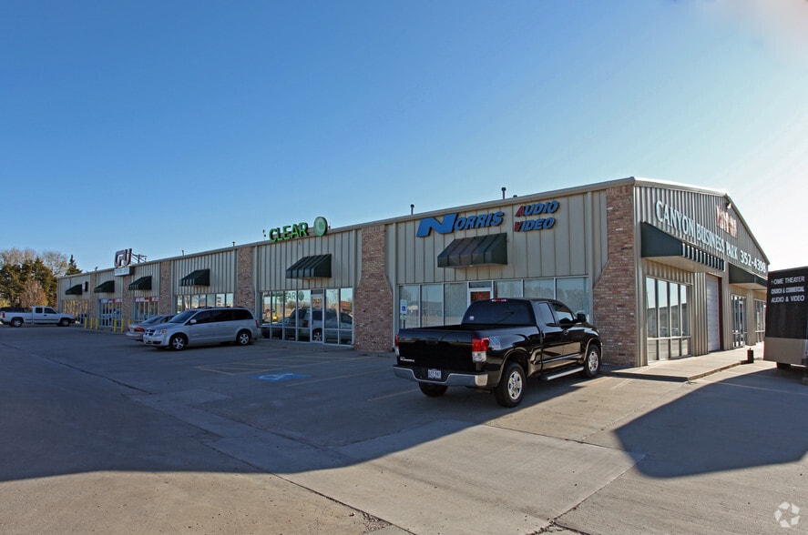 7517-7699 Canyon Dr, Amarillo, TX for lease - Primary Photo - Image 2 of 7