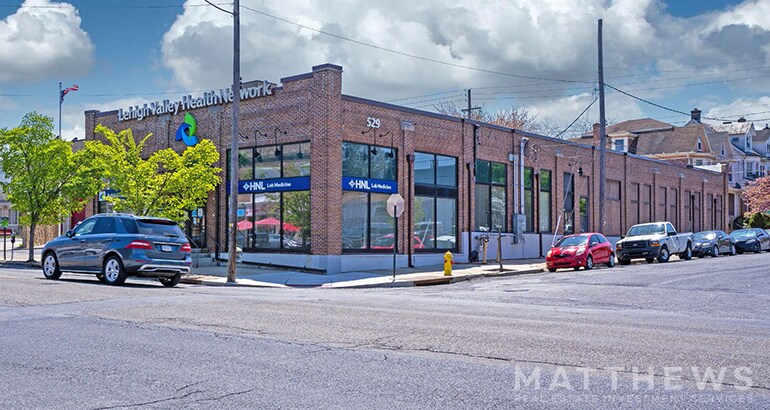 529 W Broad St, Bethlehem, PA à vendre Photo du bâtiment- Image 1 de 1