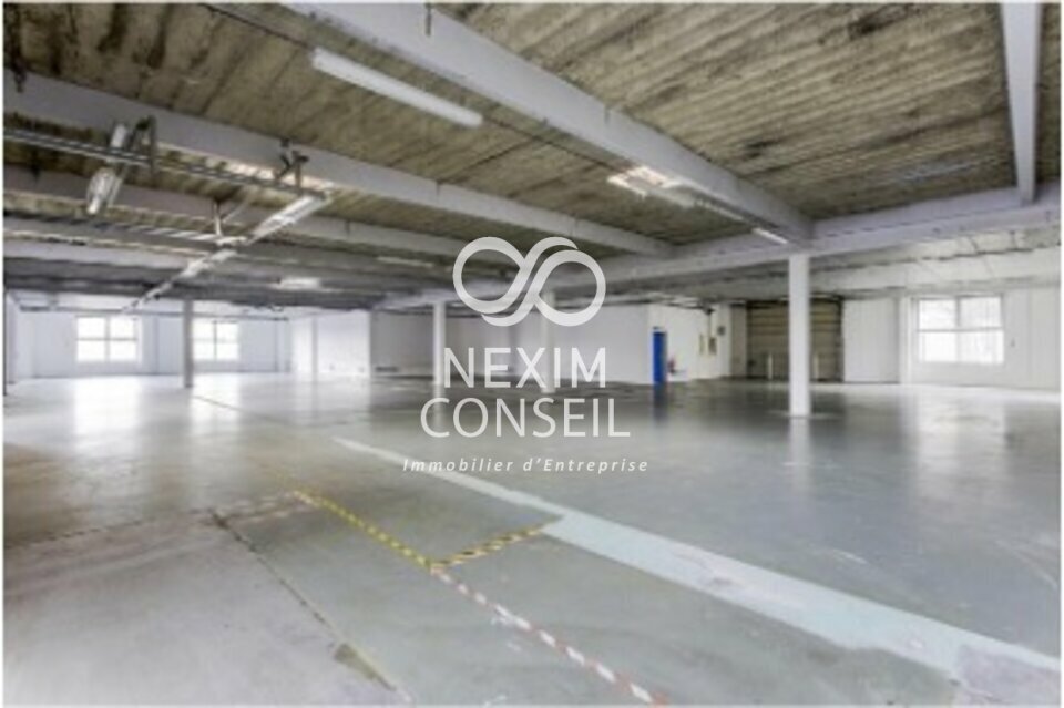Flex in Gennevilliers for lease Interior Photo- Image 1 of 3