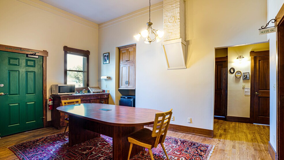 10069 W River St, Truckee, CA for lease - Interior Photo - Image 3 of 3