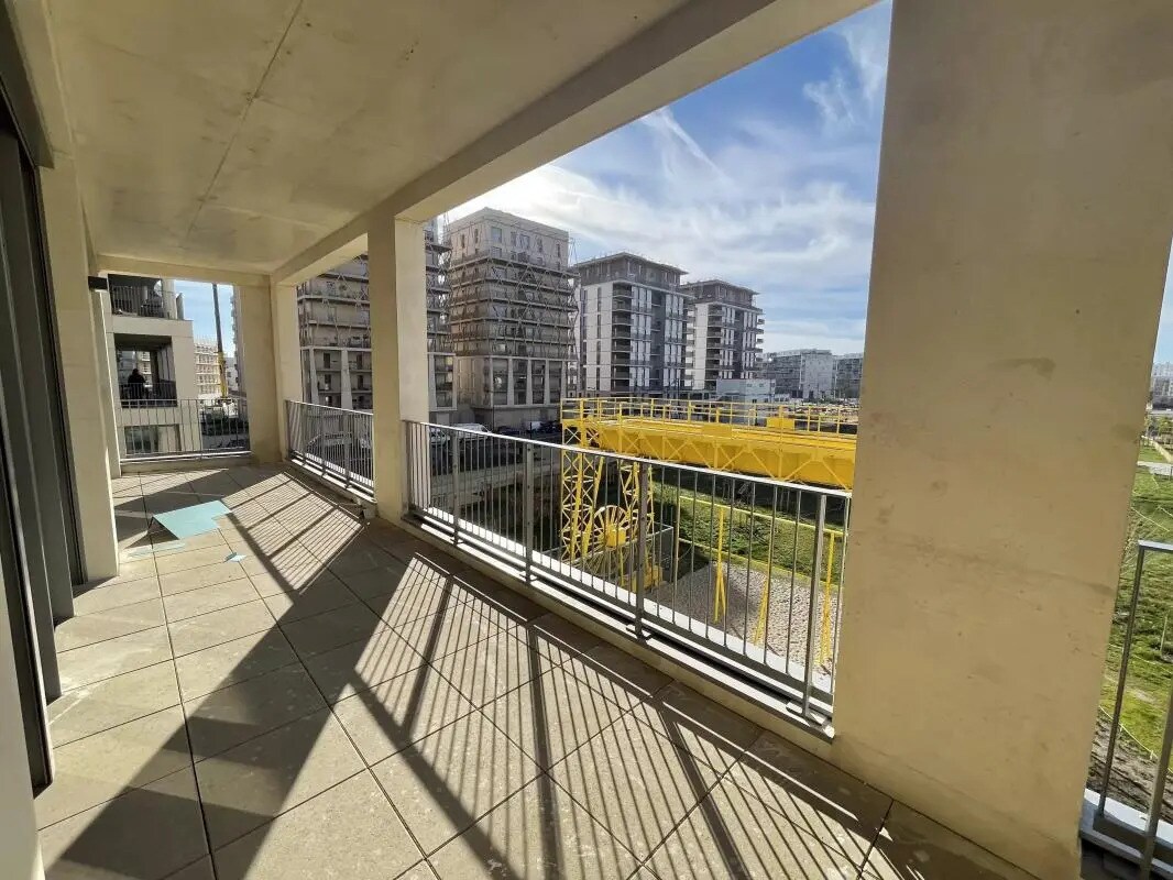 Office in Bordeaux for sale Building Photo- Image 1 of 17