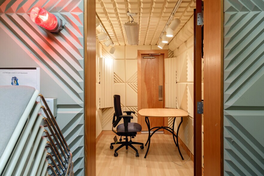 1315 Cornwall Ave, Bellingham, WA à louer - Photo intérieure - Image 2 de 11