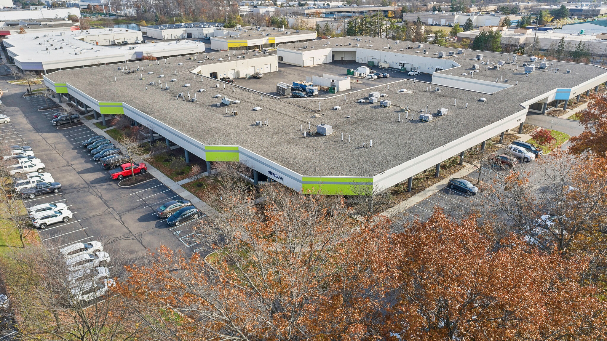 27260 Haggerty Rd, Farmington Hills, MI for lease Building Photo- Image 1 of 9