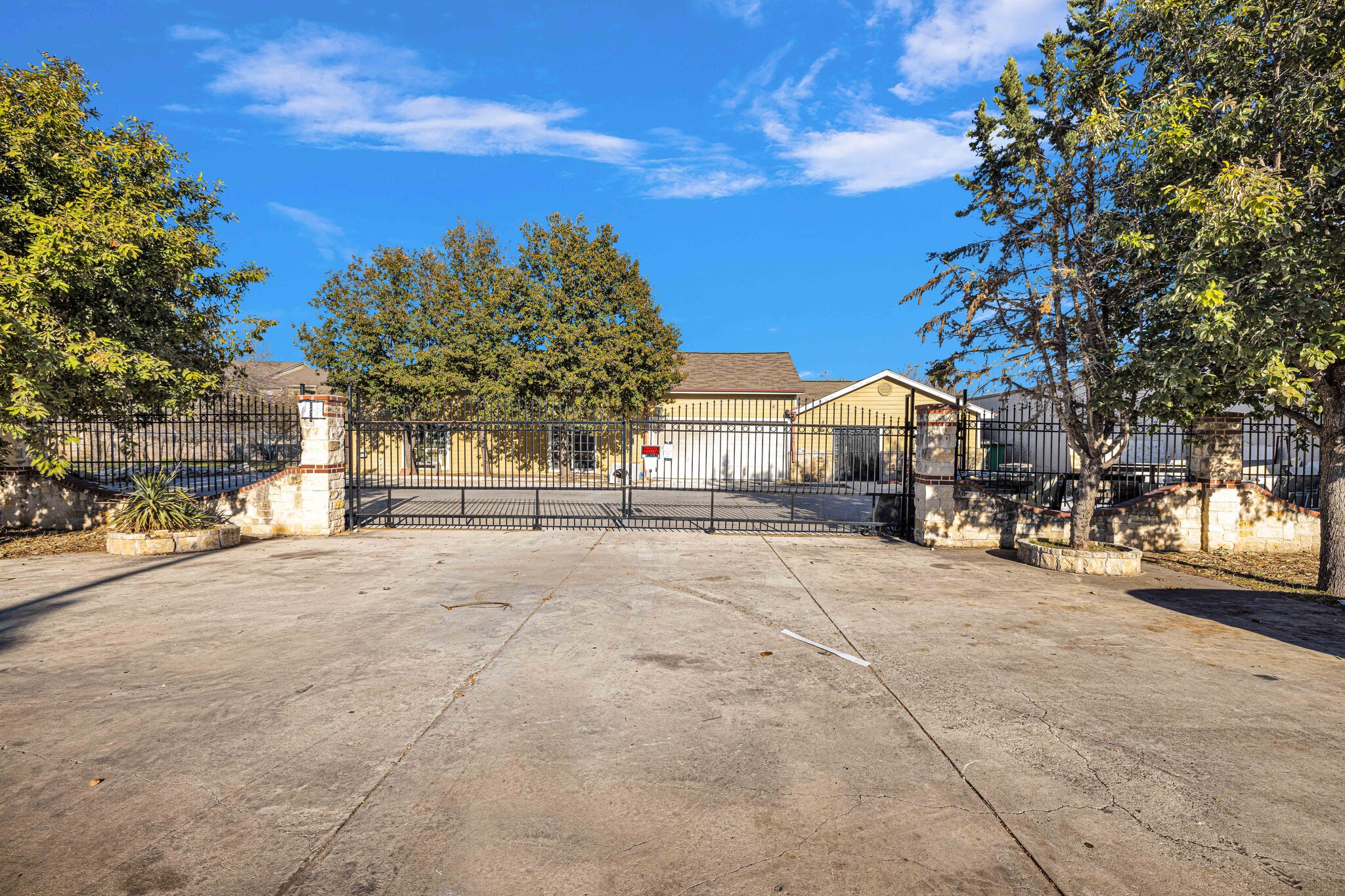 6926 E Sunbelt Dr, San Antonio, TX for sale Primary Photo- Image 1 of 1