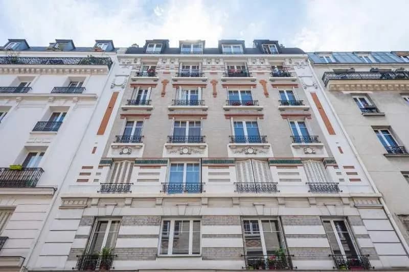 Bureau dans Paris à vendre - Photo du bâtiment - Image 1 de 11