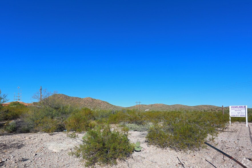 4800 S Mission Rd, Tucson, AZ for sale - Building Photo - Image 1 of 9