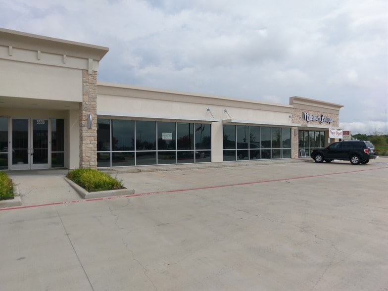 5550 Long Prairie Trce, Richmond, TX à louer - Photo du bâtiment - Image 3 de 3