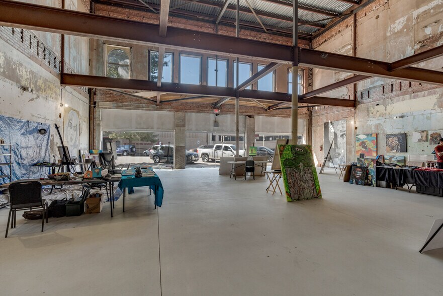 713 Indiana Ave, Wichita Falls, TX for lease - Interior Photo - Image 2 of 10