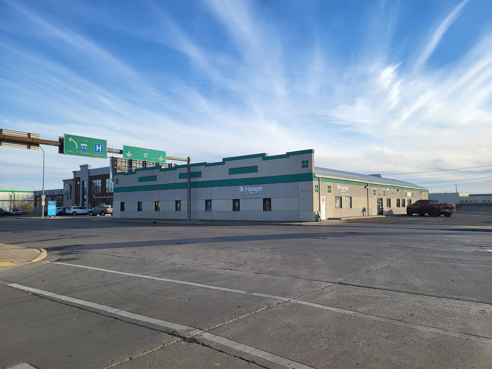 801 Main Ave SE, Bismarck, ND for lease Building Photo- Image 1 of 6