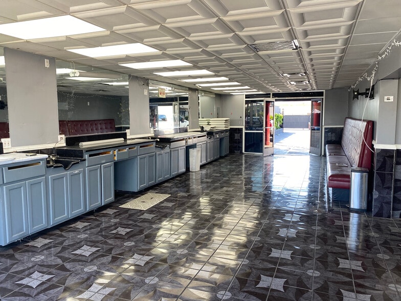 4308 E Firestone Blvd, South Gate, CA for sale - Interior Photo - Image 2 of 8