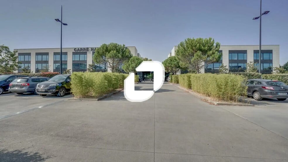 10 Allée De La Connaissance, Lieusaint for sale - Building Photo - Image 1 of 6