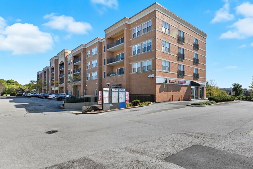 7020-7086 W 183rd St, Tinley Park, IL à vendre - Photo du bâtiment - Image 2 de 28
