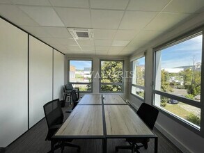 Office in Dardilly for sale Interior Photo- Image 2 of 8