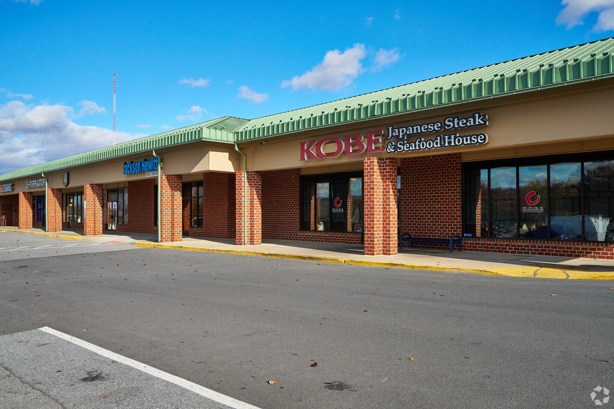 198-216 S Viking Way, Martinsburg, WV à louer Photo principale- Image 1 de 2