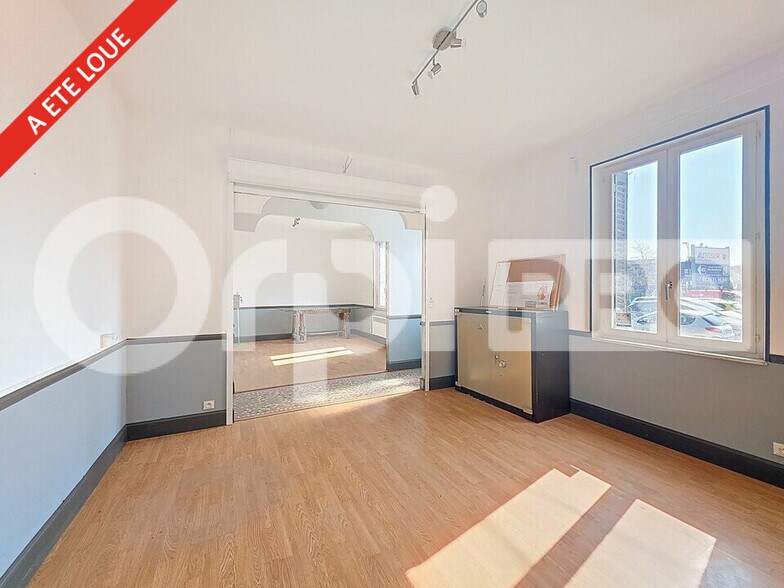 Office in Soissons for lease - Interior Photo - Image 3 of 6