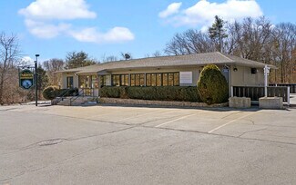 Plus de détails pour 1114 Douglas Pike, Smithfield, RI - Commerce de détail à louer