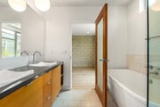 #508 Bathroom