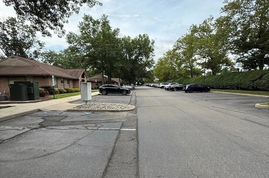 4255 US Highway 9, Freehold, NJ à vendre - Photo du voisinage - Image 2 de 5