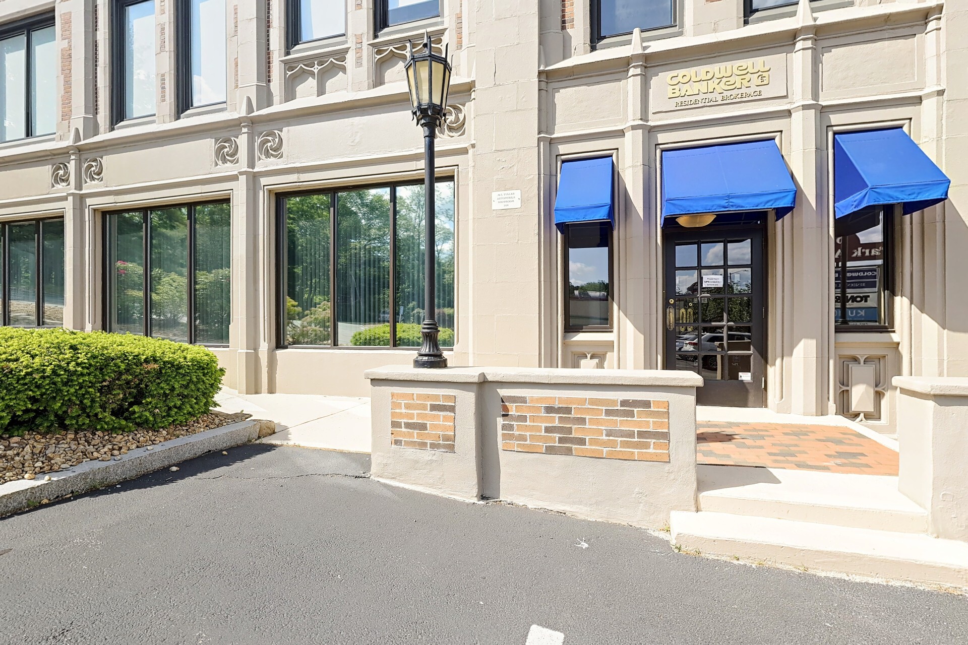 6 Park Ave, Worcester, MA for lease Primary Photo- Image 1 of 43